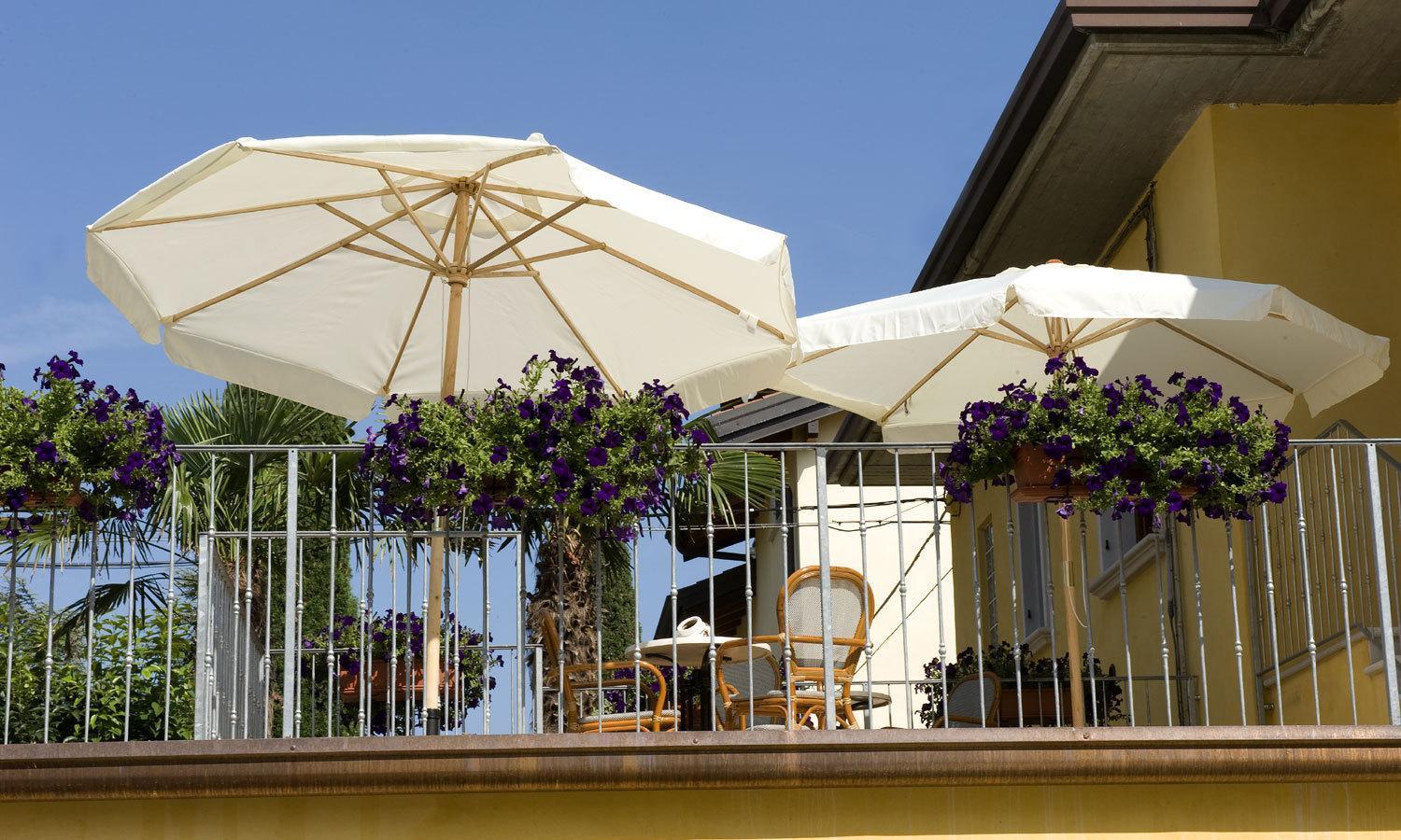 Relais Sweet Days Bed & Breakfast Peschiera del Garda Exterior photo